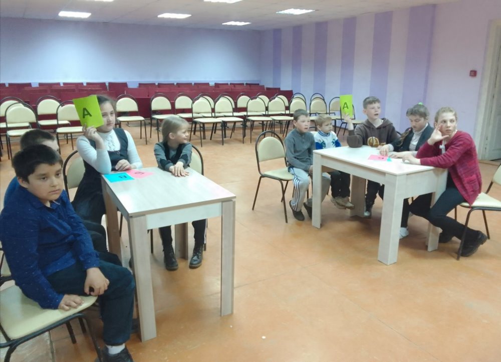 Ко Всемирному дню охраны труда, который отмечается 28 апреля, в Милюковском ДК прошла игровая программа 